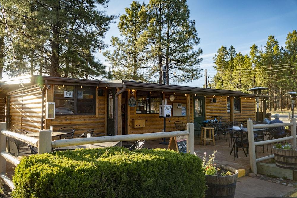 Ski Lift Lodge & Cabins Флегстафф Екстер'єр фото